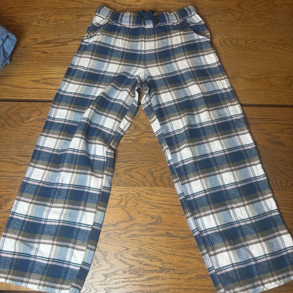 Nordstrom Women’s‎ Flannel Plaid Pajama Set